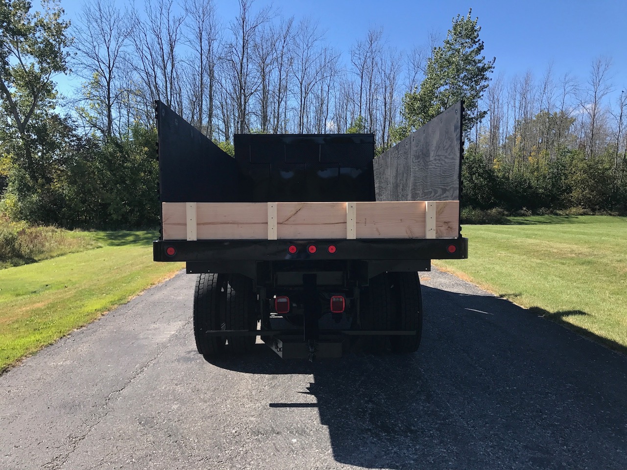 Seaonsal Landscaping - Dump Body - 16