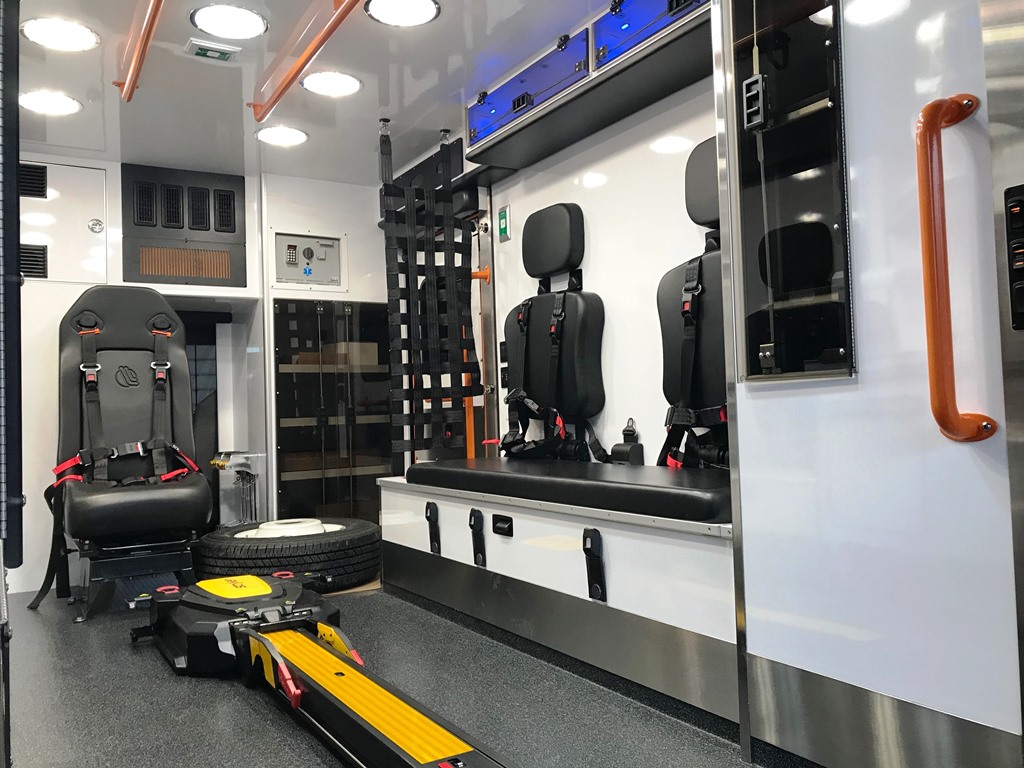 Seneca-EMS-Medix-Ambulance-28