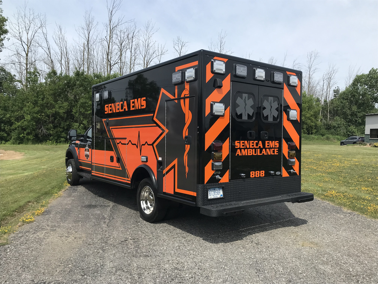 Seneca-EMS-Medix-Ambulance-14