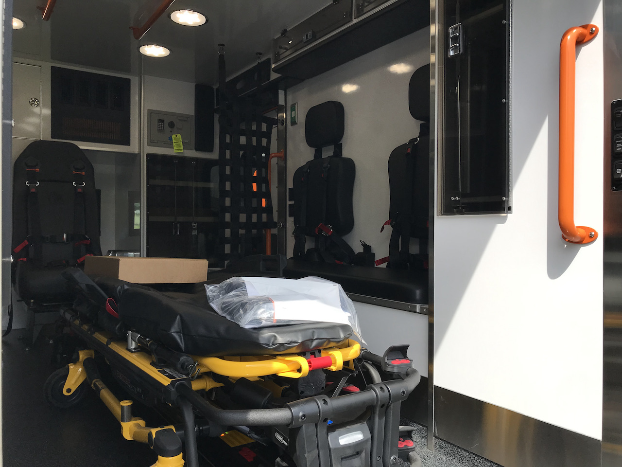 Seneca-EMS-Medix-Ambulance-18