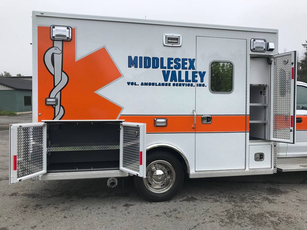 Middlesex-Life-Line-Ambulance-15