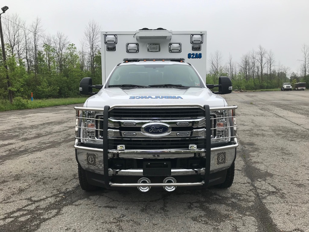 Middlesex-Life-Line-Ambulance-24