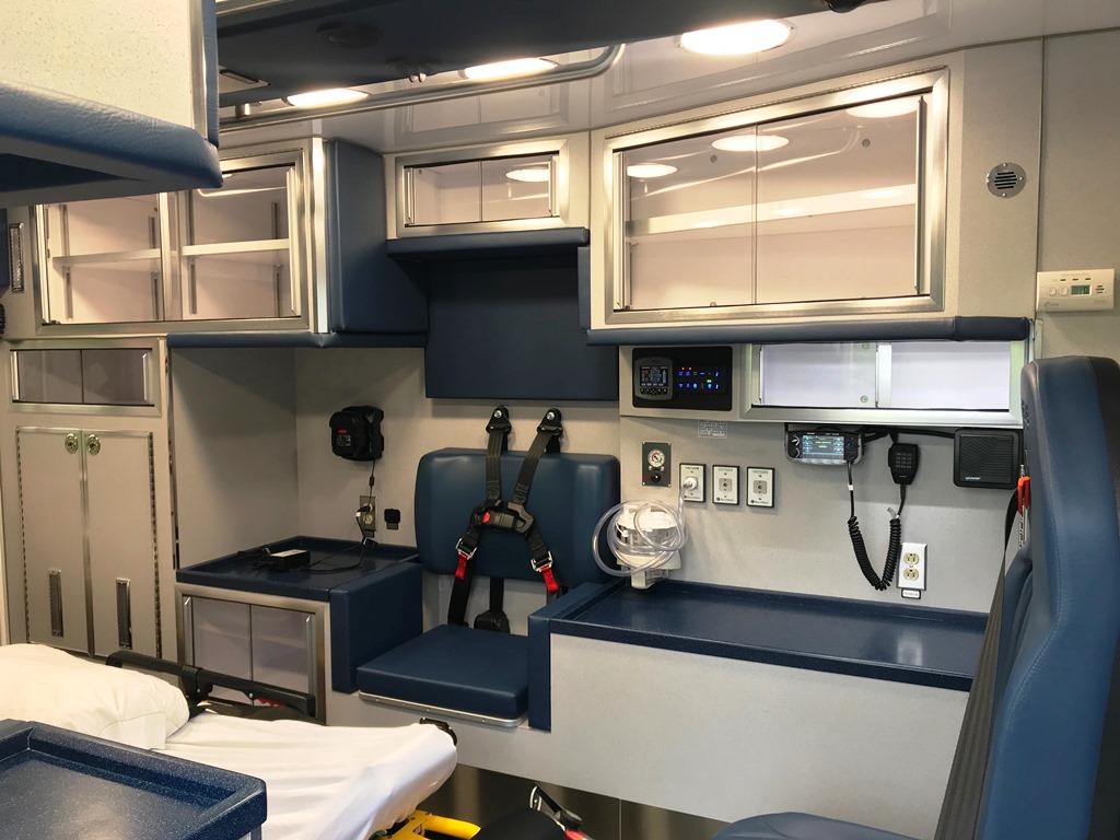 Middlesex-Life-Line-Ambulance-4
