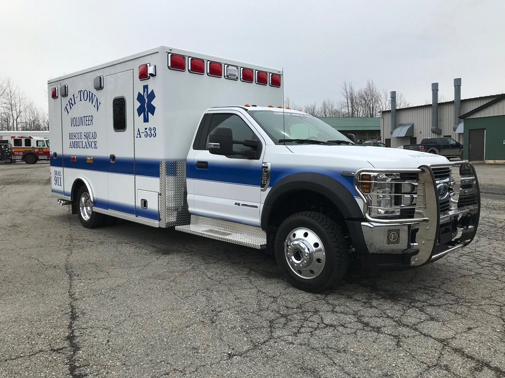 Tri-Town-Rescue-Squad-Life-Line-Ambulance-16