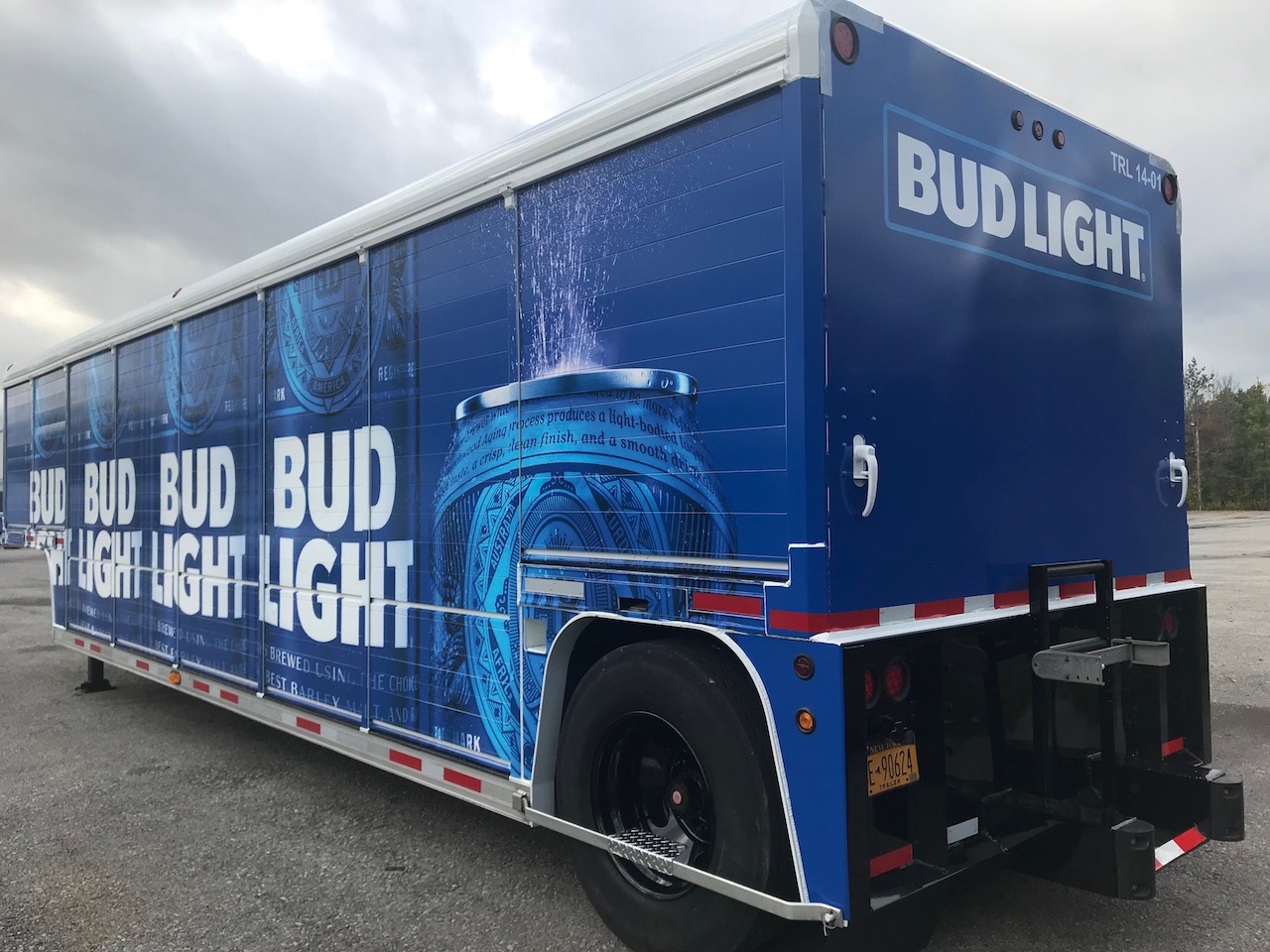 Try-It Beverage Trailer - 9