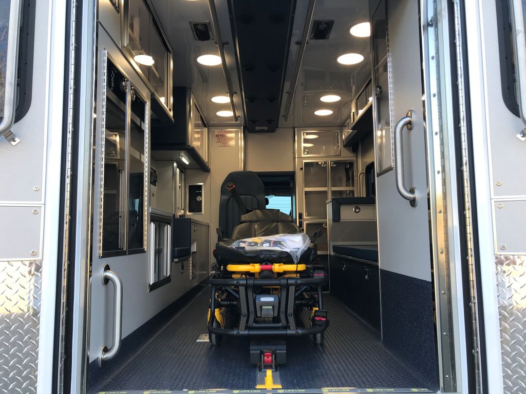 Waddington-Life-Line-Ambulance-14