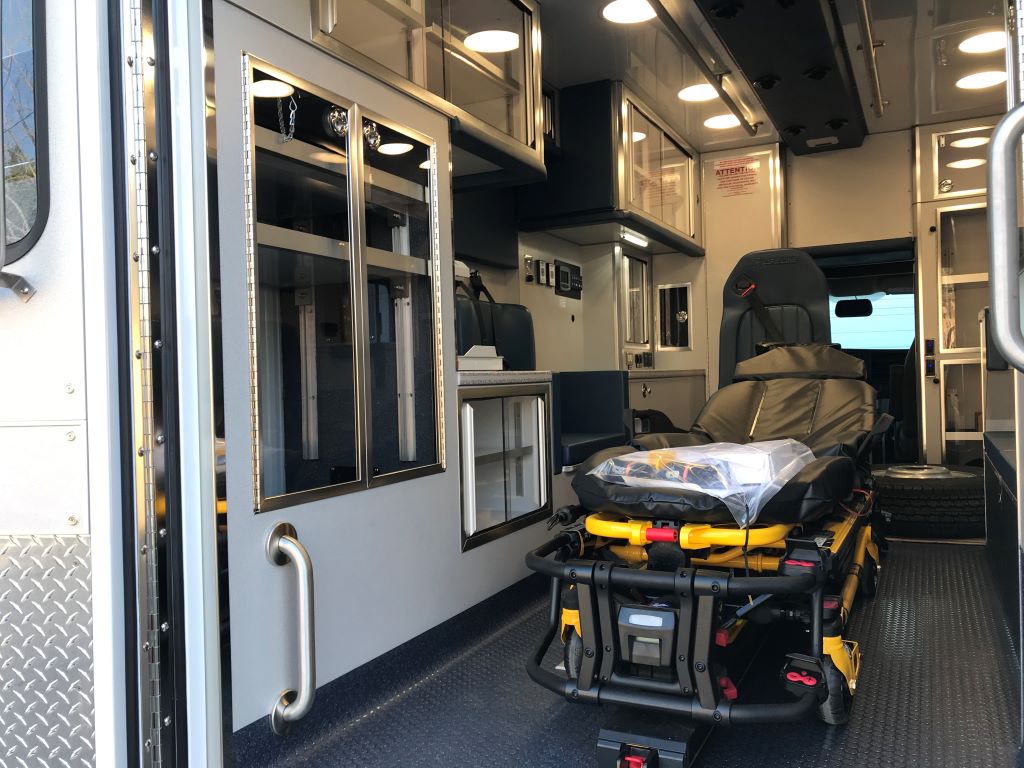 Waddington-Life-Line-Ambulance-15