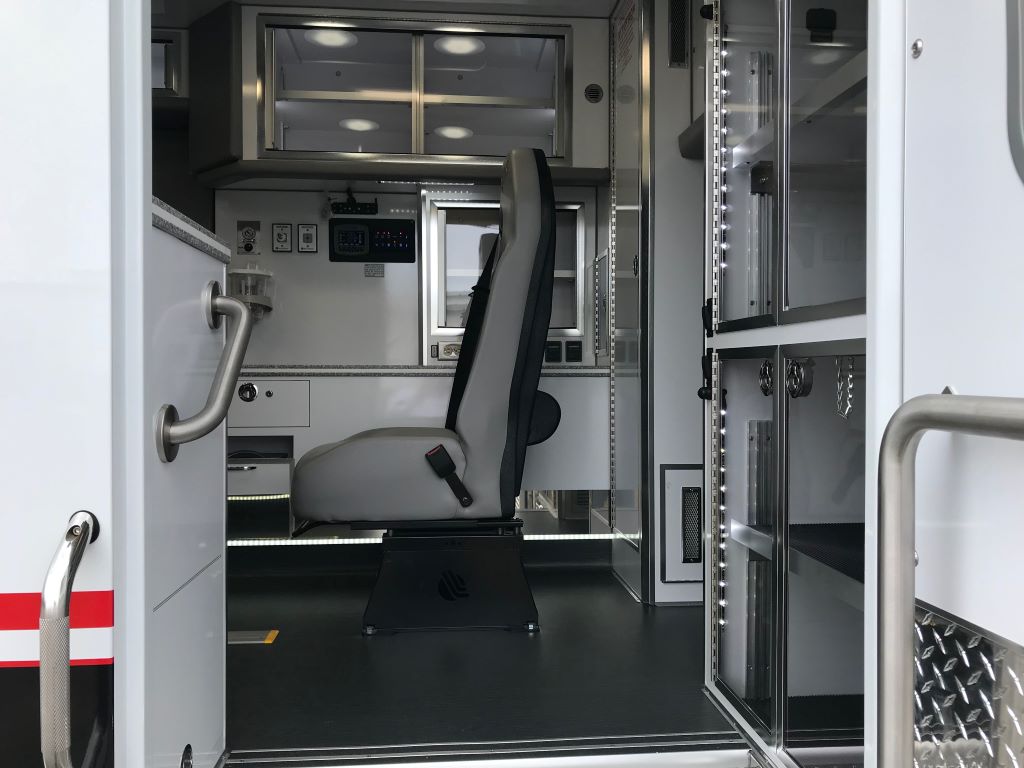 Woodhull-Life-Line-Ambulance-10