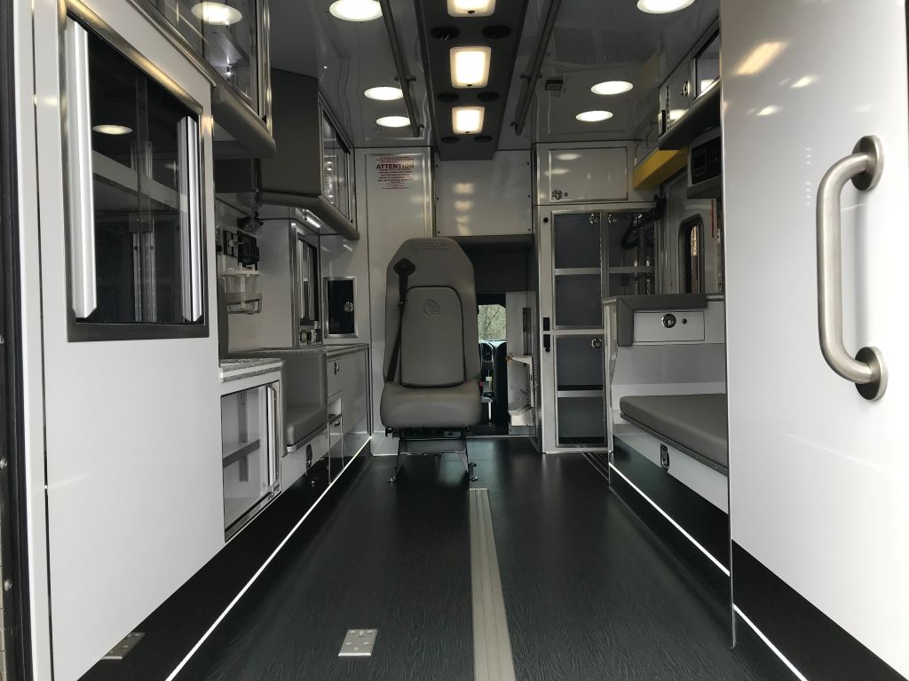 Woodhull-Life-Line-Ambulance-11
